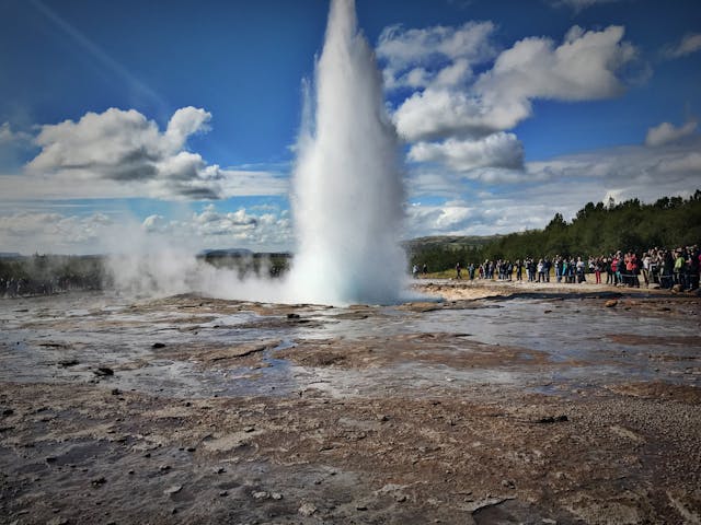 Best Time to Visit Yellowstone National Park